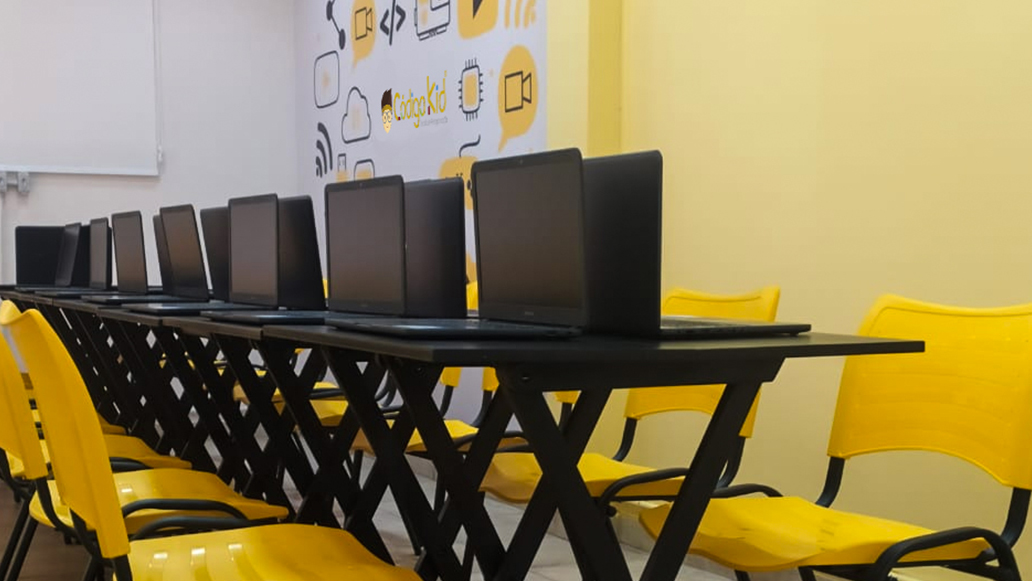 Robótica com Arduino e Lego para crianças e adolescentes